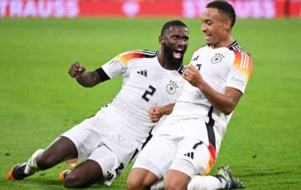 Löwelin erzielte bei seinem Debüt ein Tor, Deutschland besiegte die Niederlande mit 1:0